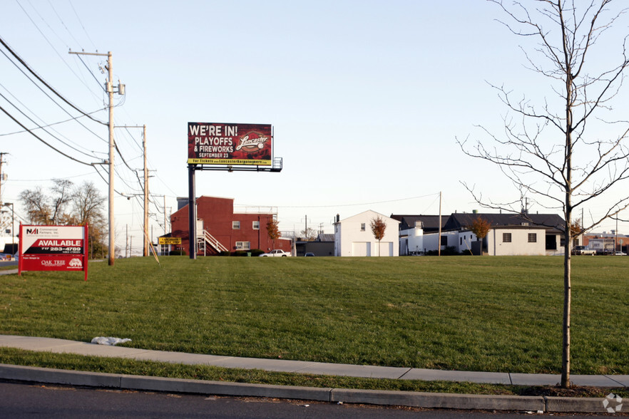 Manheim Pike, Lancaster, PA à vendre - Photo principale - Image 1 de 1