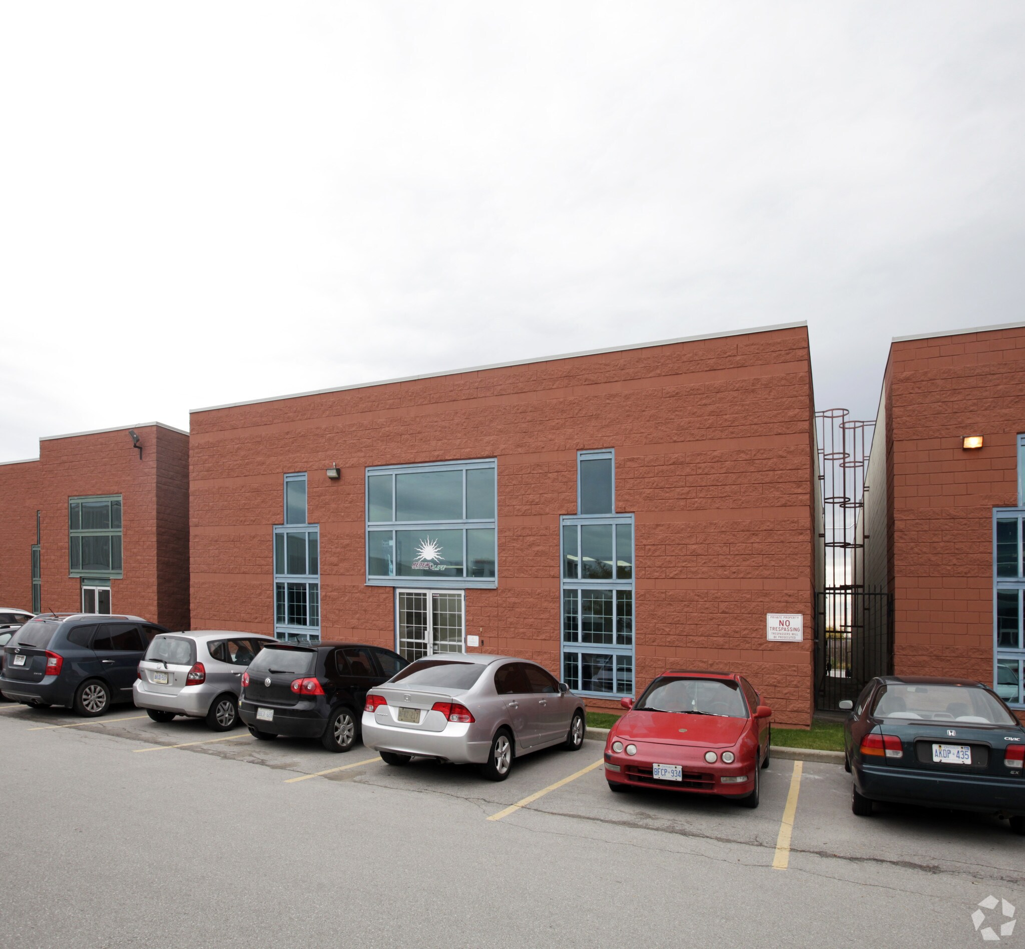 1273 N Service Rd E, Mississauga, ON à vendre Photo principale- Image 1 de 1