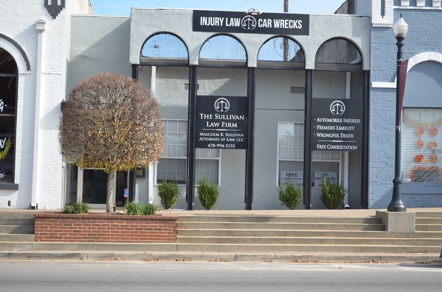 13 N Lee St, Forsyth, GA for lease - Primary Photo - Image 1 of 24