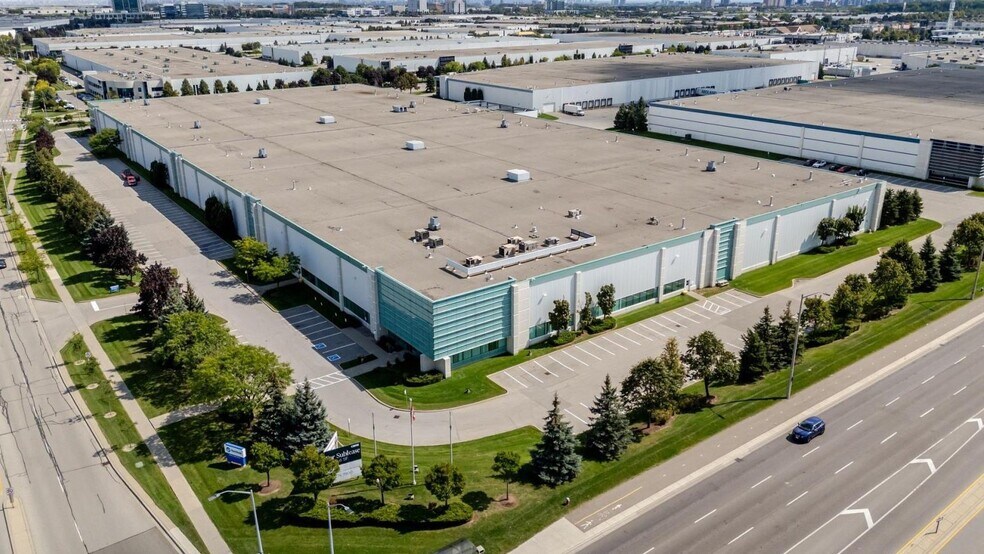 6450 Cantay Rd, Mississauga, ON à louer - Photo du bâtiment - Image 3 de 6