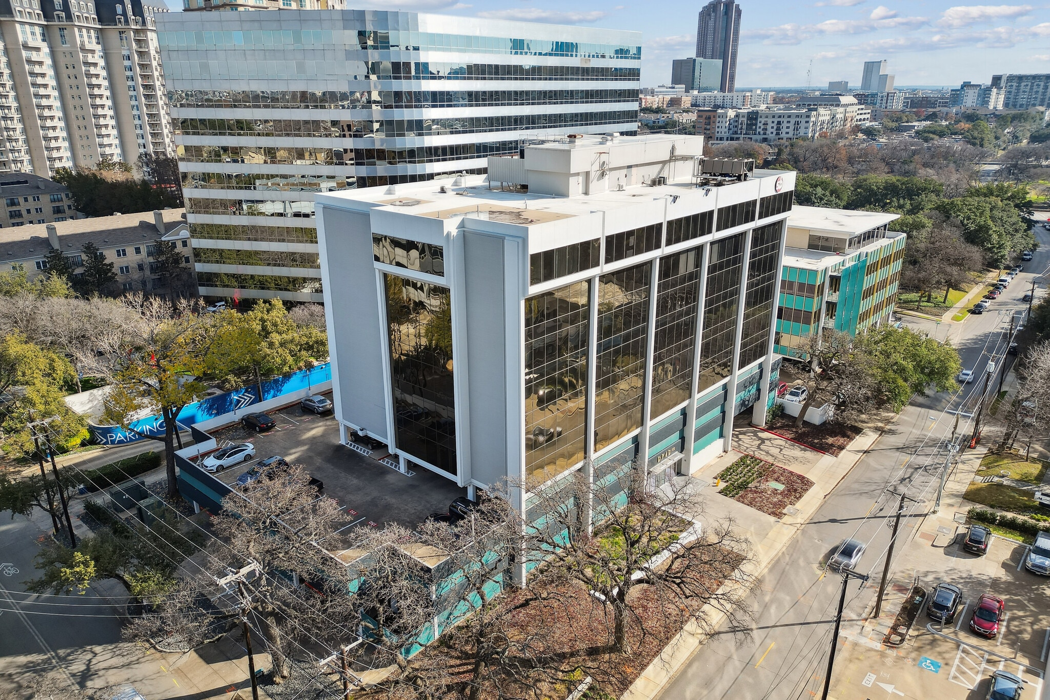 3626 N Hall St, Dallas, TX for lease Primary Photo- Image 1 of 28