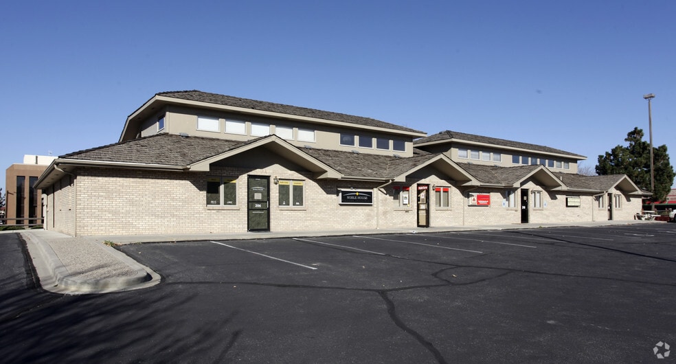 206-212 E 29th St, Loveland, CO for lease - Building Photo - Image 1 of 10