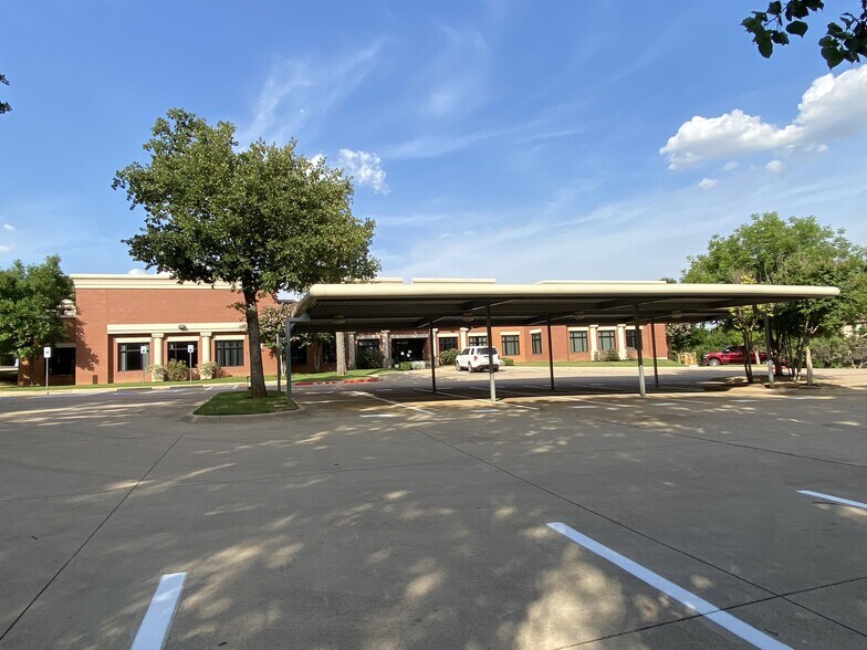 4550 State Highway 360, Grapevine, TX à louer - Photo du bâtiment - Image 3 de 12