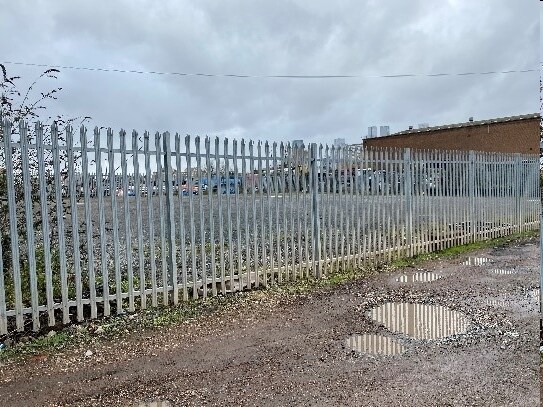 Plot A, B, C - Modern Wharf, Londres à louer - Photo du bâtiment - Image 3 de 8