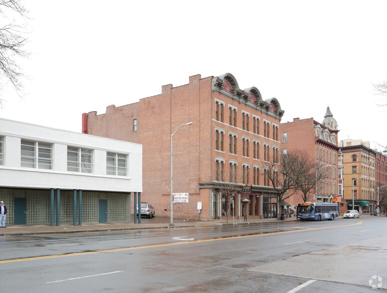 357-367 Main St, Hartford, CT for lease - Building Photo - Image 3 of 11