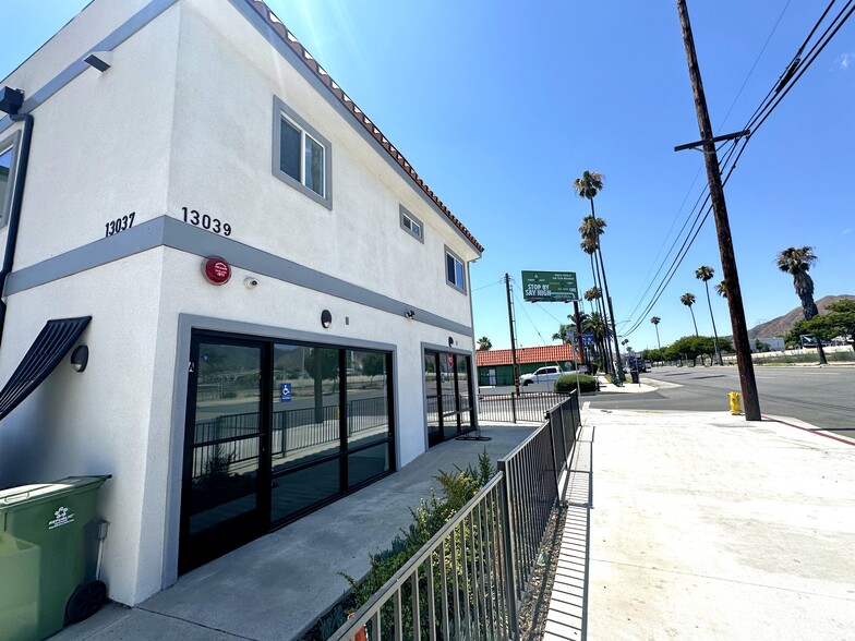 13039 San Fernando Rd, Sylmar, CA for lease - Building Photo - Image 2 of 3