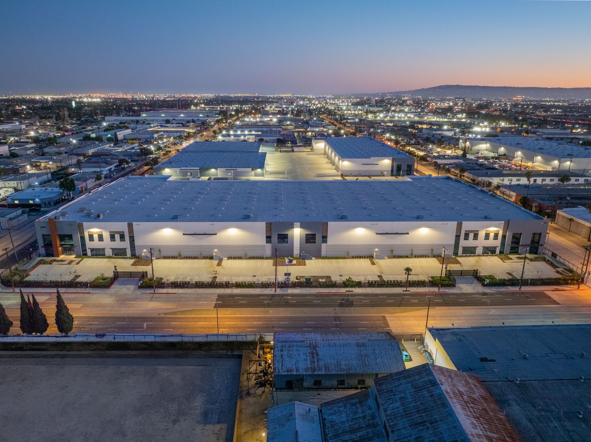 112 W Alondra Blvd, Gardena, CA for lease Primary Photo- Image 1 of 25