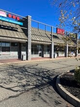 518 Old Post Rd, Edison, NJ for lease Building Photo- Image 1 of 2