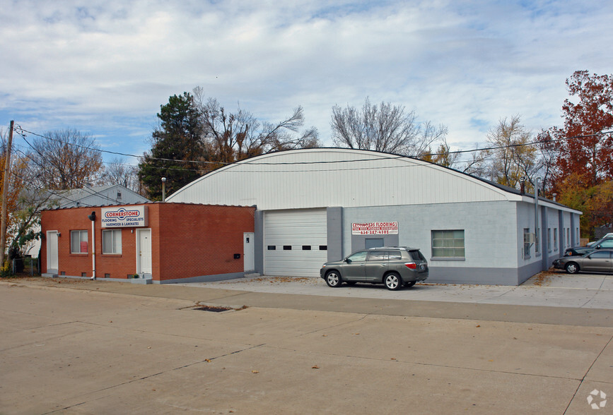 207 E Koenig St, Wentzville, MO à vendre - Photo principale - Image 1 de 1