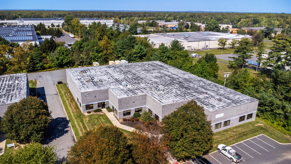 2553 Route 130, Cranbury, NJ à louer - Aérien - Image 1 de 5