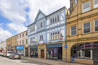 Plus de détails pour 28 Cross Church St, Huddersfield - Commerce de détail à vendre