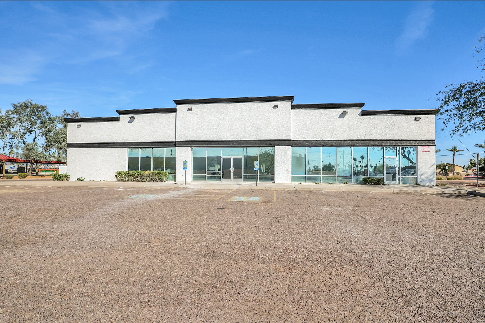 2820 E Broadway Rd, Mesa, AZ for sale Primary Photo- Image 1 of 15