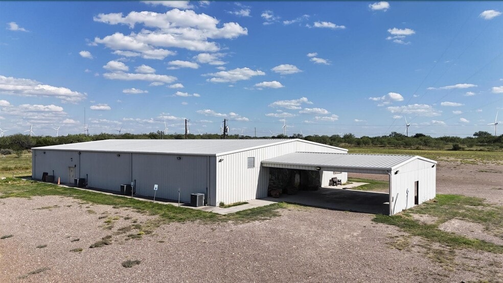 5029 U.S. 83 hwy, Falcon, TX à vendre - Photo principale - Image 1 de 22