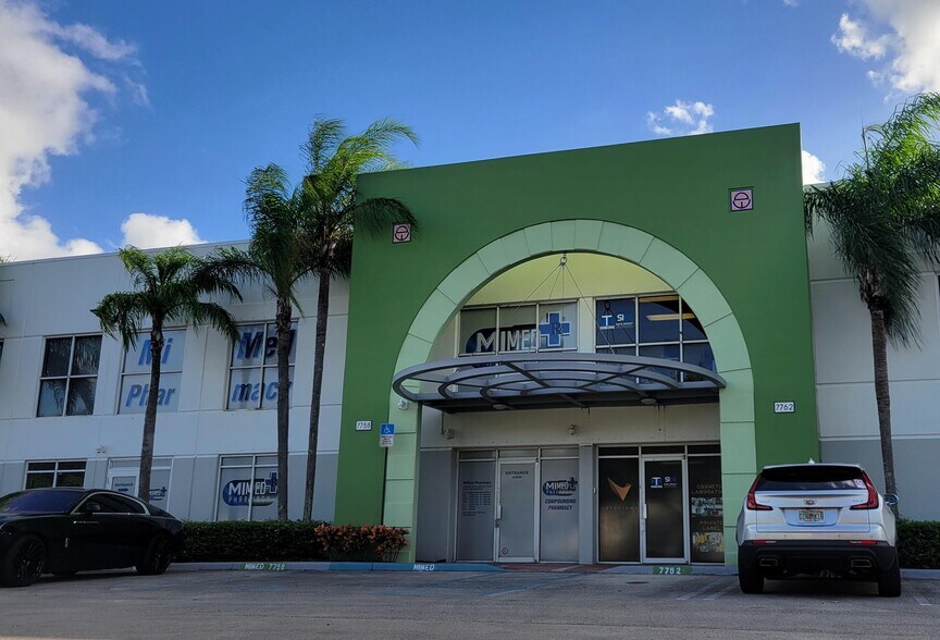 7701-7884 NW 46th St, Doral, FL à louer - Photo du bâtiment - Image 3 de 37