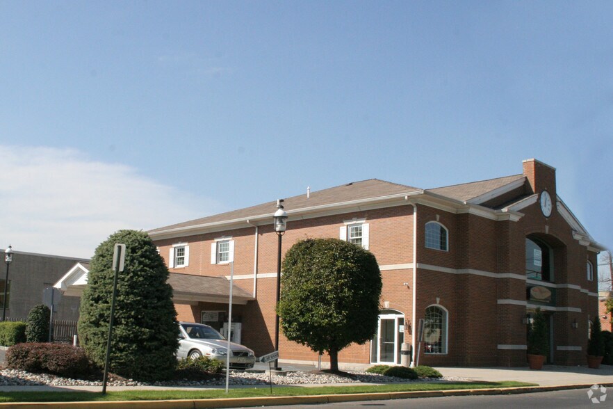 37 Market St, Kenilworth, NJ à louer - Photo du bâtiment - Image 2 de 5