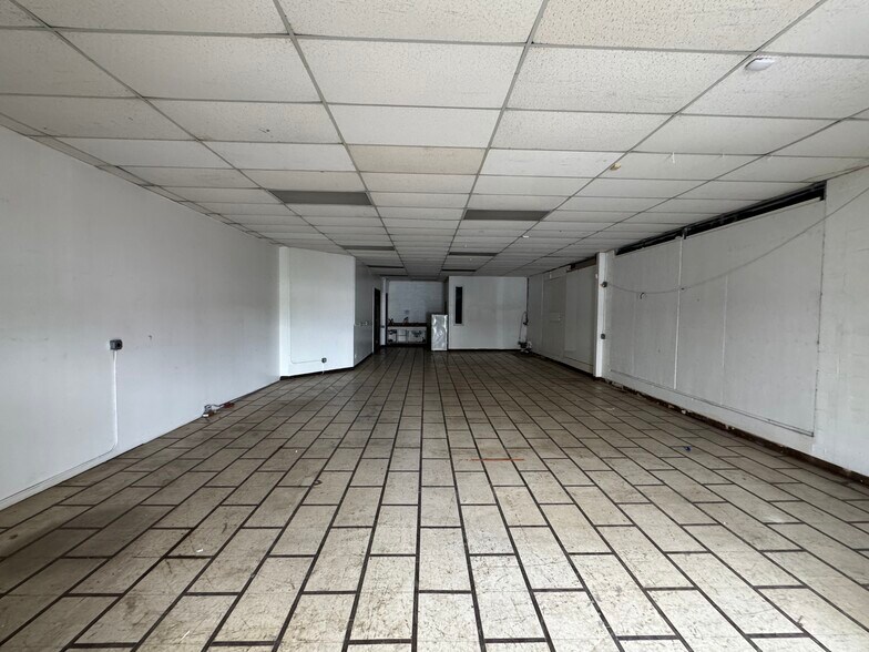 2688 Kilihau St, Honolulu, HI à louer - Photo du bâtiment - Image 3 de 6