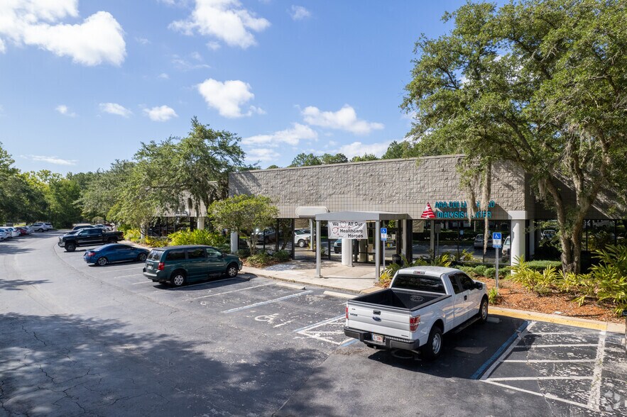 6196 Lake Gray Blvd, Jacksonville, FL à louer - Photo du bâtiment - Image 1 de 7