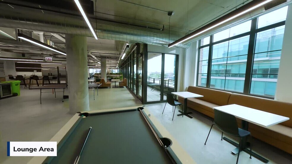 318 N Carpenter St, Chicago, IL for lease - Commercial Listing Video - Image 2 of 24