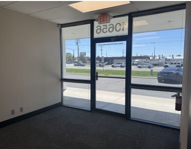 10656 W Executive Dr, Boise, ID for lease - Interior Photo - Image 2 of 6