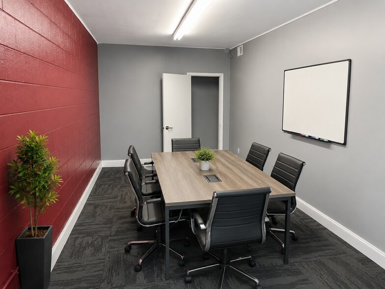 9013 W Grand Ave, River Grove, IL for lease - Interior Photo - Image 3 of 8