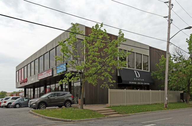 Plus de détails pour 1092 Islington Ave, Toronto, ON - Bureau à louer