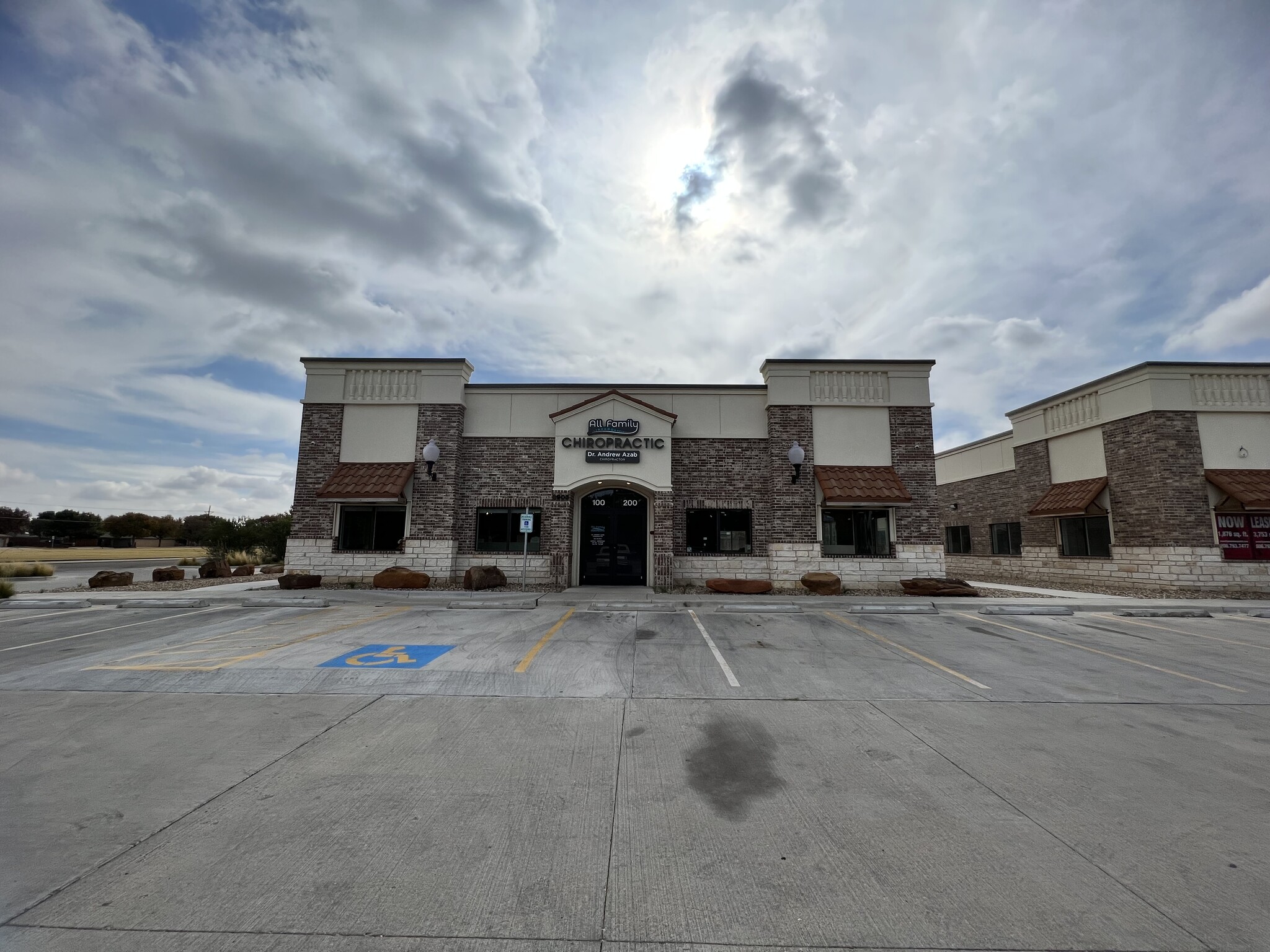 3908 98th st, Lubbock, TX for lease Primary Photo- Image 1 of 8