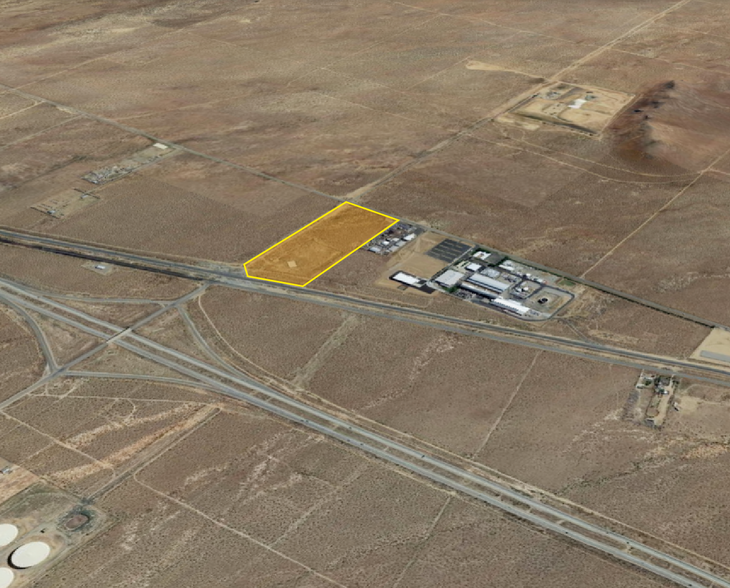 28018 Silver Queen Rd, Mojave, CA for lease - Building Photo - Image 2 of 5