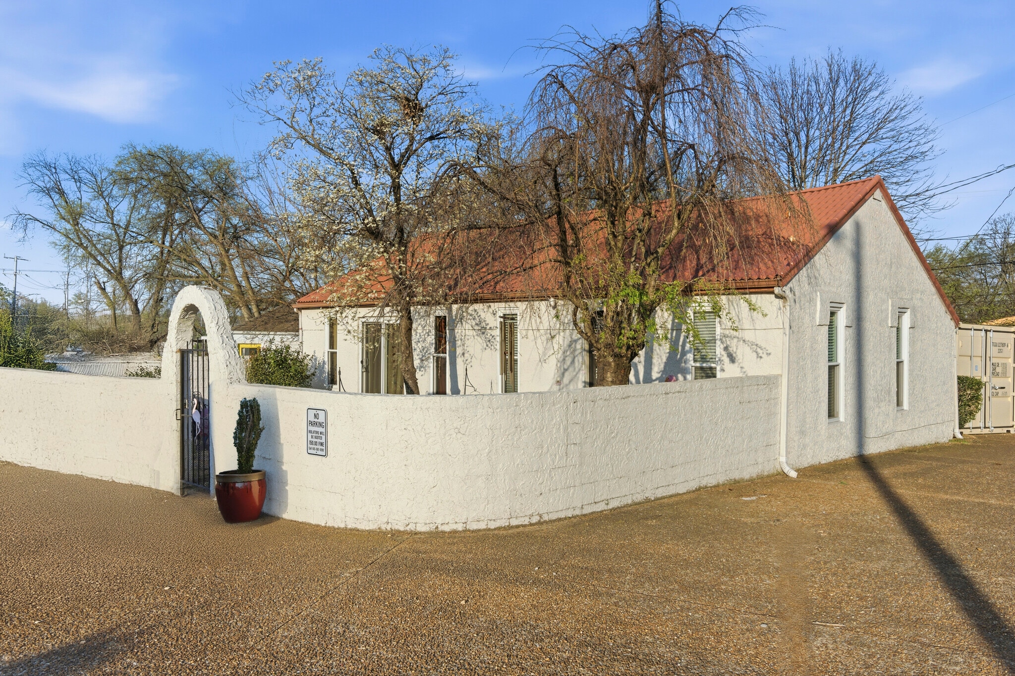 2831 Columbine Pl, Nashville, TN for sale Primary Photo- Image 1 of 25