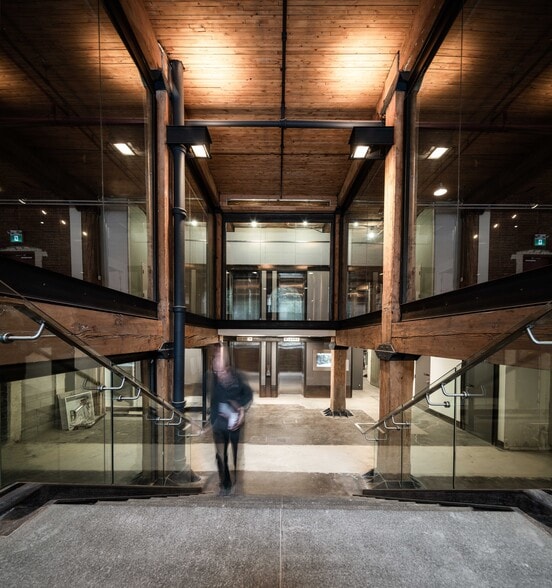 49 Spadina Ave, Toronto, ON for lease - Interior Photo - Image 3 of 11