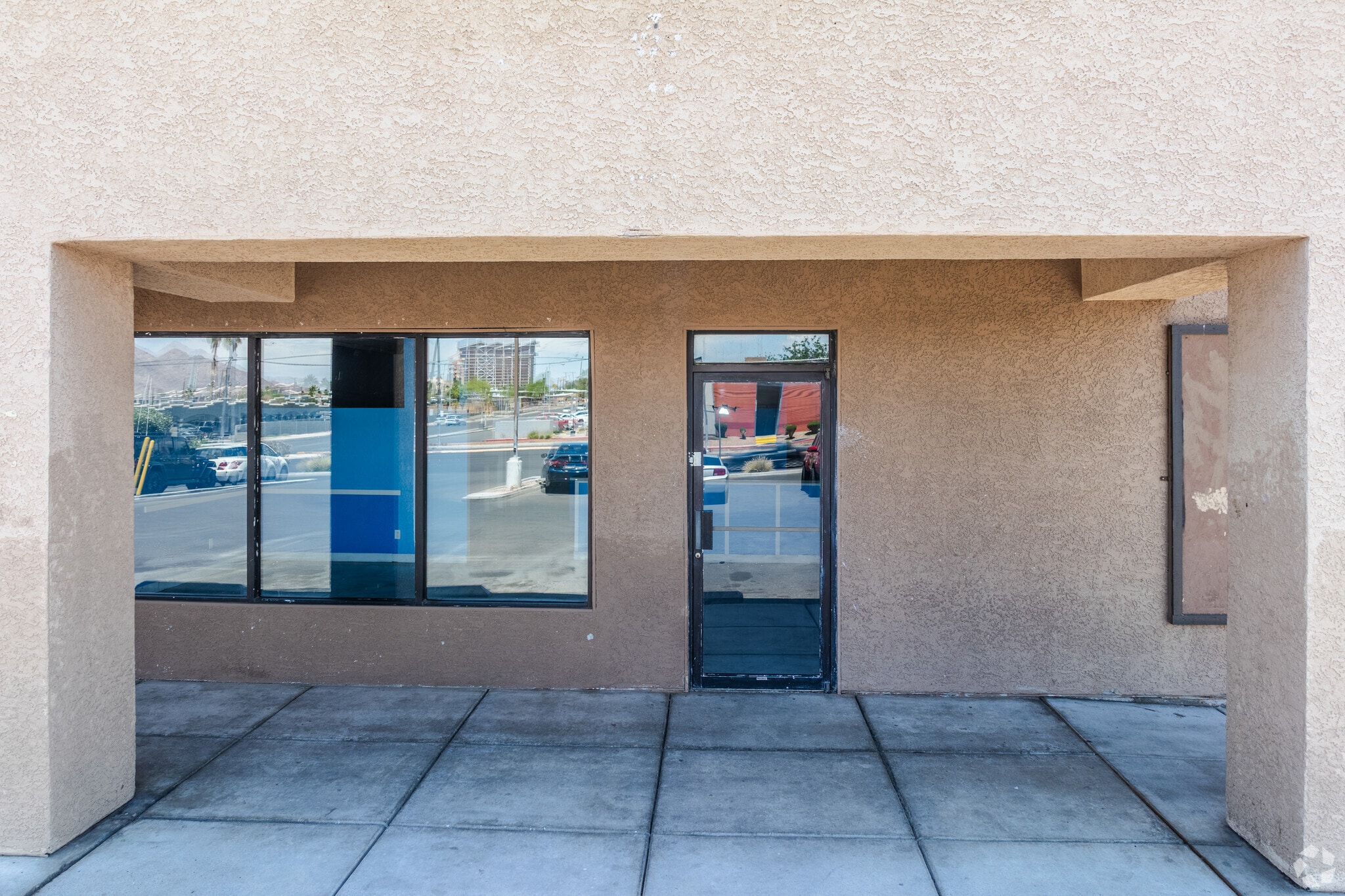 5225 E Tropicana Ave, Las Vegas, NV for lease Interior Photo- Image 1 of 6