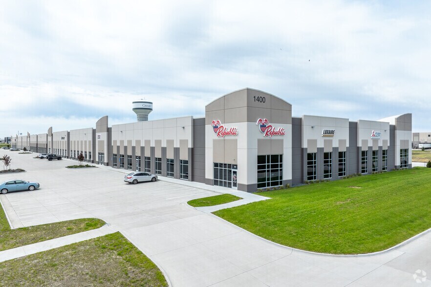 1400 SE 19th St, Grimes, IA à louer - Photo du bâtiment - Image 3 de 7