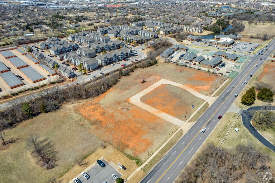13909 N Eastern Ave, Oklahoma City, OK à vendre - Photo du bâtiment - Image 1 de 7