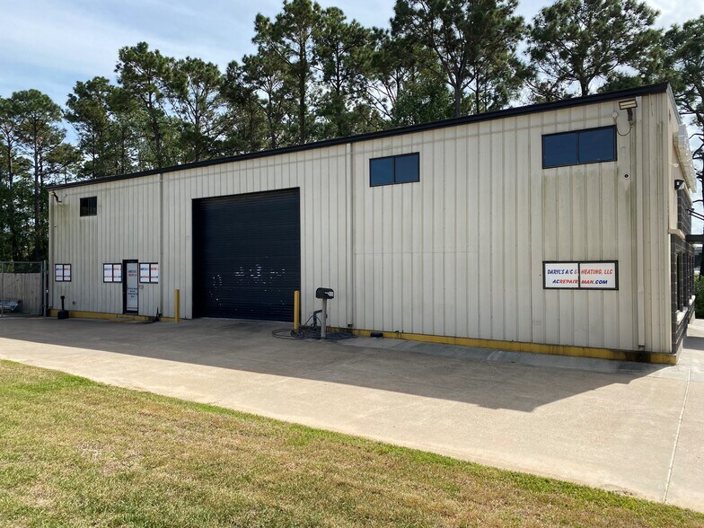 4229 Interstate 45, Dickinson, TX à louer - Photo du bâtiment - Image 2 de 3