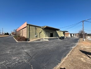 4-8 Boland Ct, Greenville, SC for lease Interior Photo- Image 2 of 5