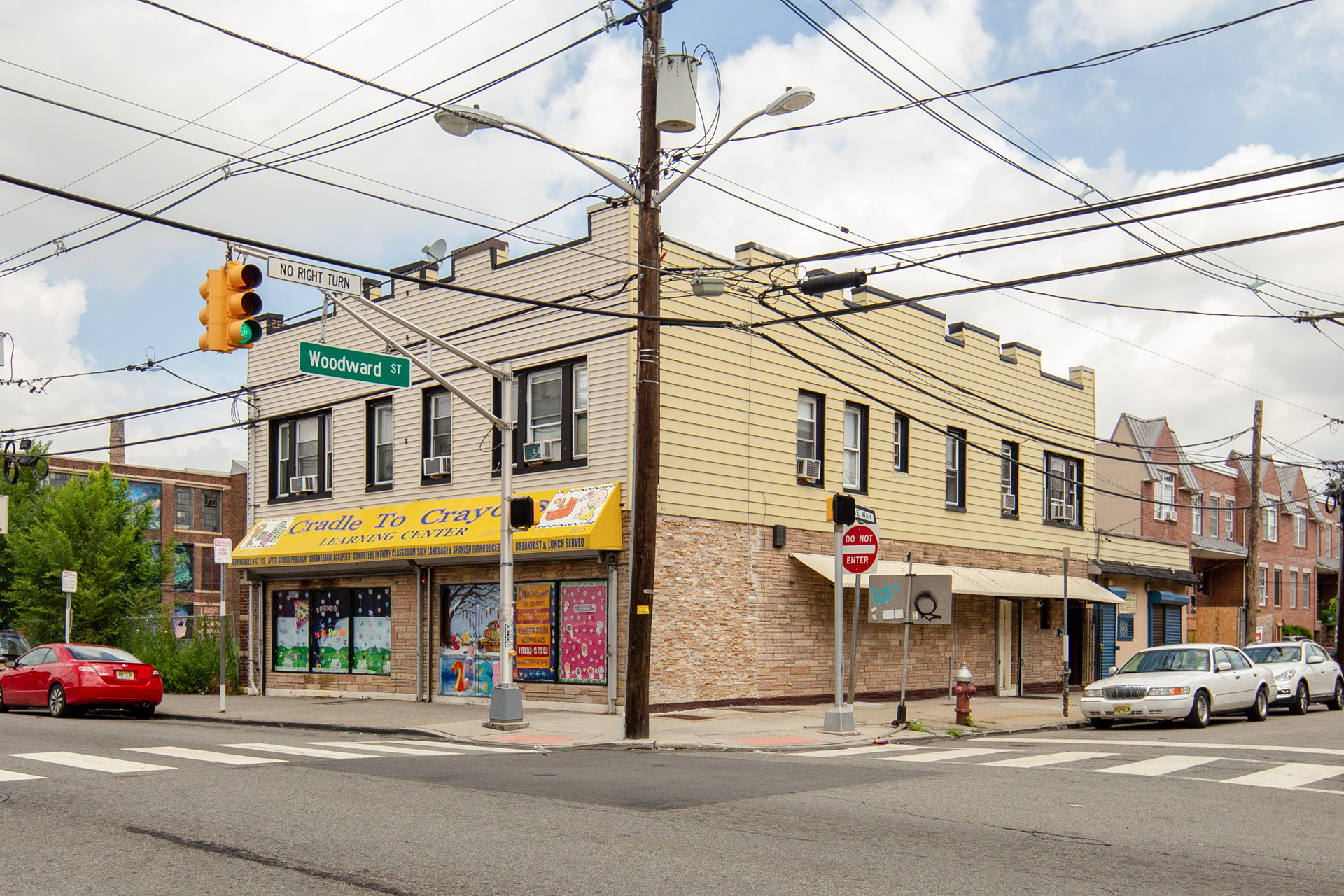 406 Communipaw Ave, Jersey City, NJ à vendre Photo du bâtiment- Image 1 de 1