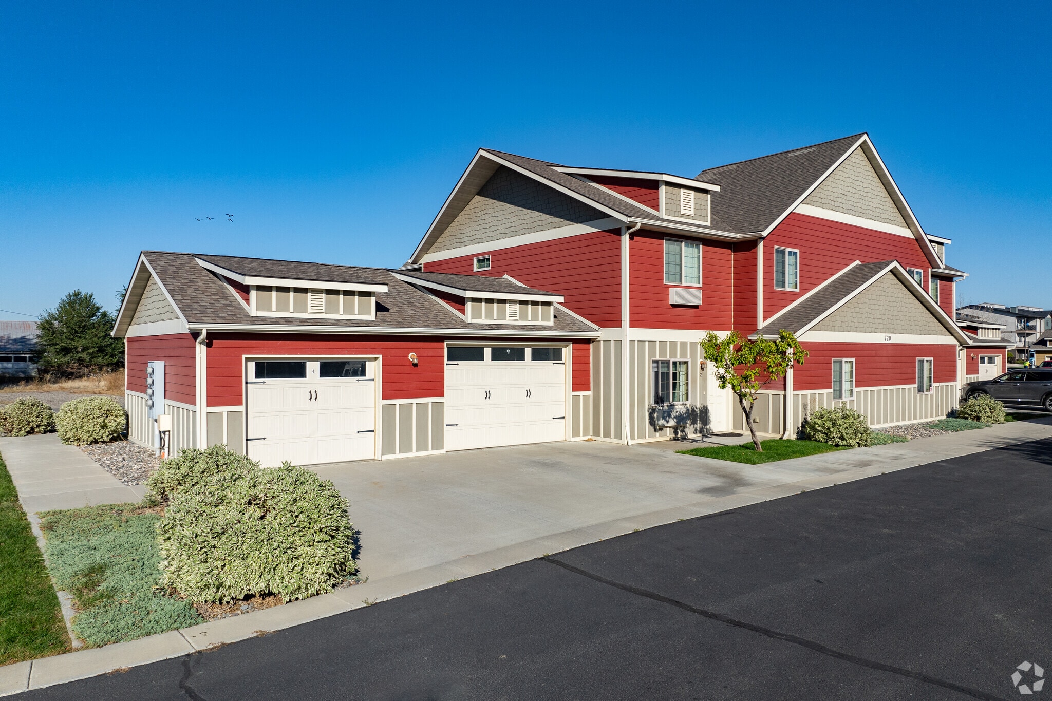 4301 King Ave W, Billings, MT for sale Primary Photo- Image 1 of 36