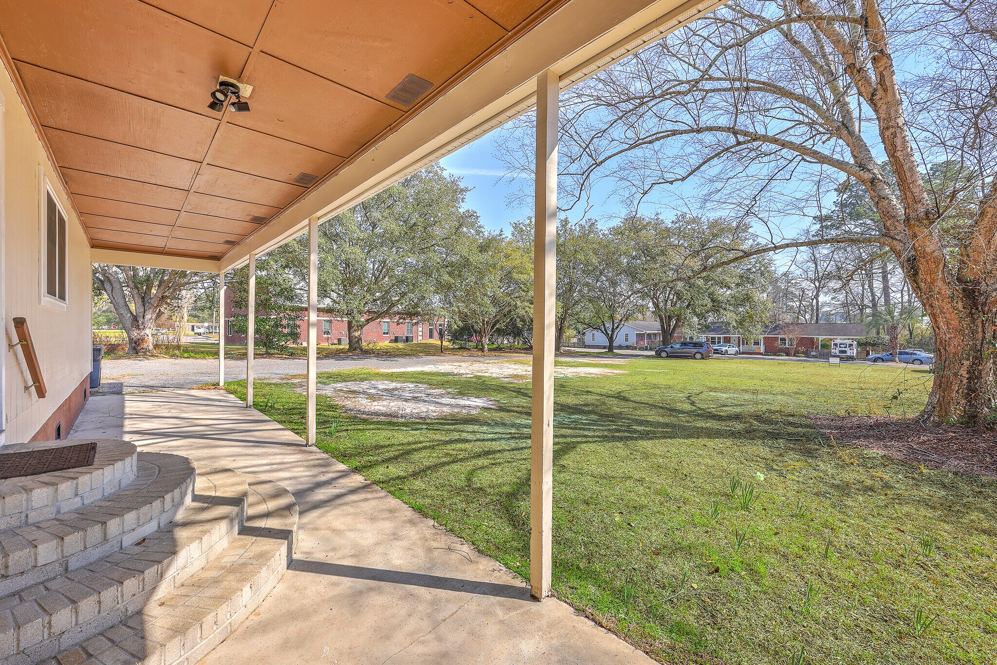 106 Mayrant St, Summerville, SC for sale Primary Photo- Image 1 of 40