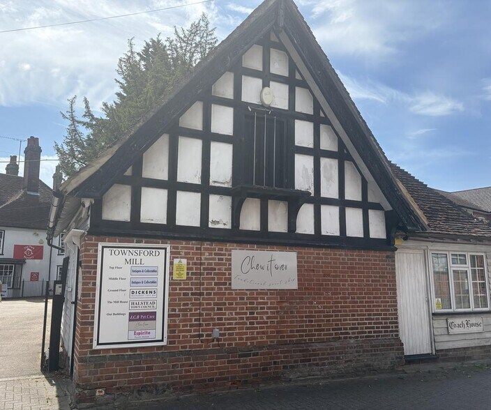 13 The Causeway, Halstead à louer - Photo du bâtiment - Image 2 de 12