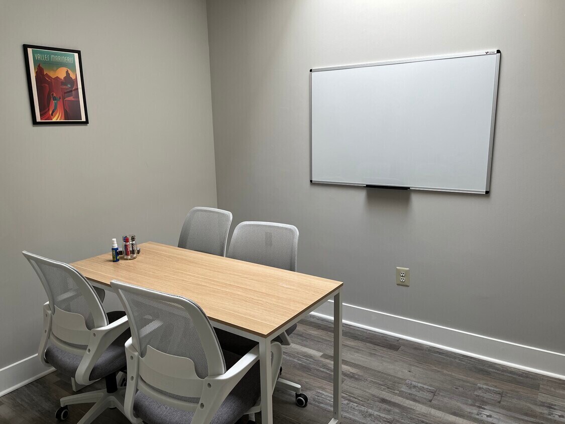 2337 Philmont Ave, Huntingdon Valley, PA for lease Primary Photo- Image 1 of 11