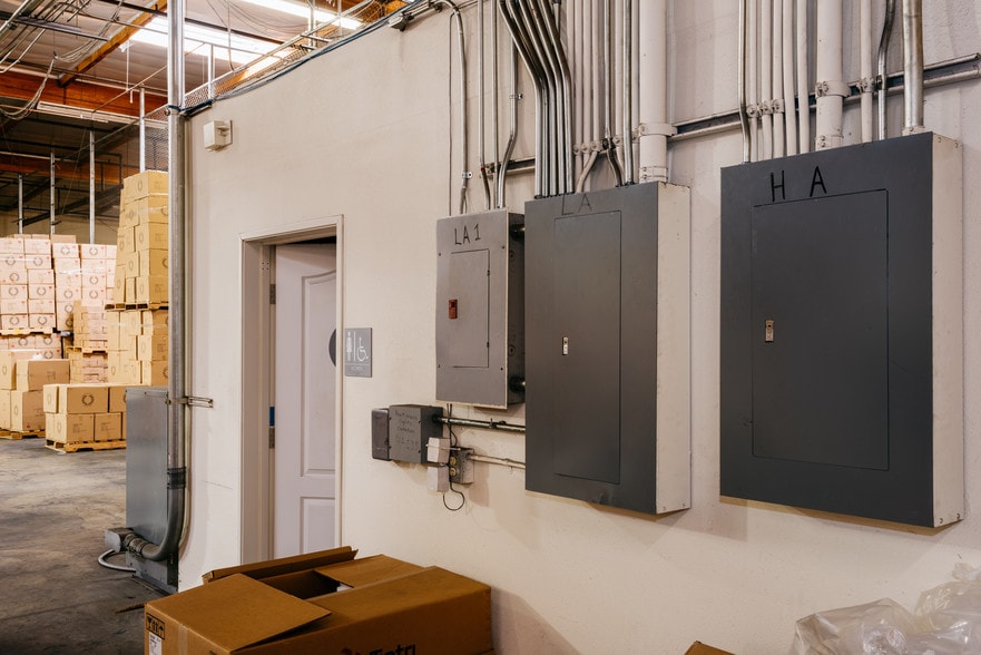 725 Via Alondra, Camarillo, CA à louer - Photo intérieure - Image 2 de 17