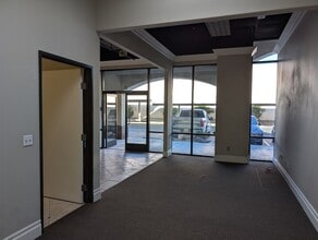 77750 Country Club Dr, Palm Desert, CA for lease Interior Photo- Image 2 of 6