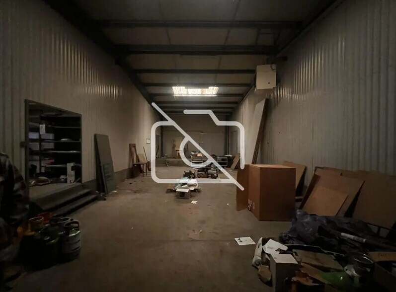 Industriel dans Bondoufle à louer - Photo du bâtiment - Image 3 de 6