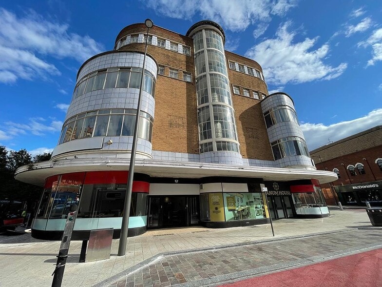 49-61 St Sepulchre Gate, Doncaster for lease - Building Photo - Image 3 of 7