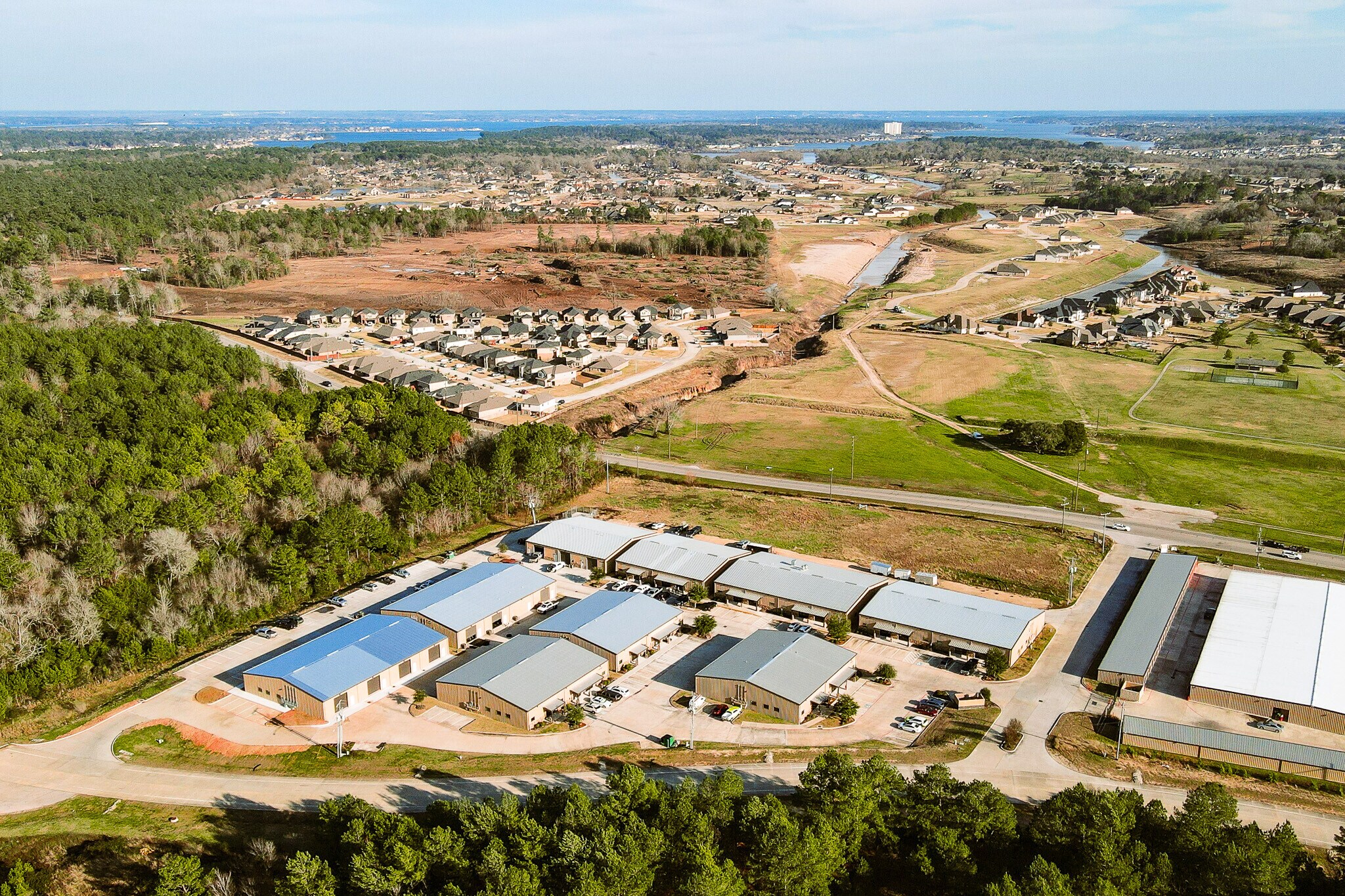 15349 Summit Park Dr, Montgomery, TX for lease Building Photo- Image 1 of 40