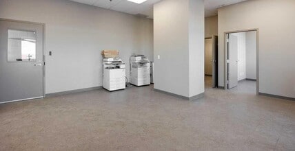 340 Robertson Rd, Fort McMurray, AB for lease Interior Photo- Image 2 of 8