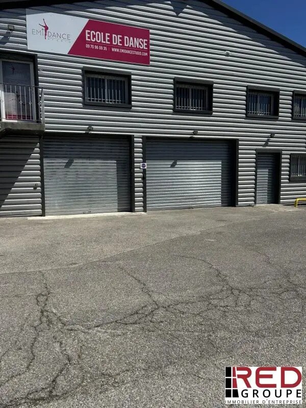 Industrial in Venelles for lease Building Photo- Image 1 of 6