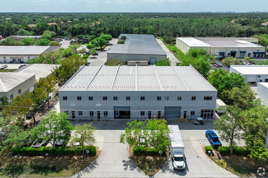 10951 Harmony Park Dr, Bonita Springs, FL for lease - Building Photo - Image 3 of 10