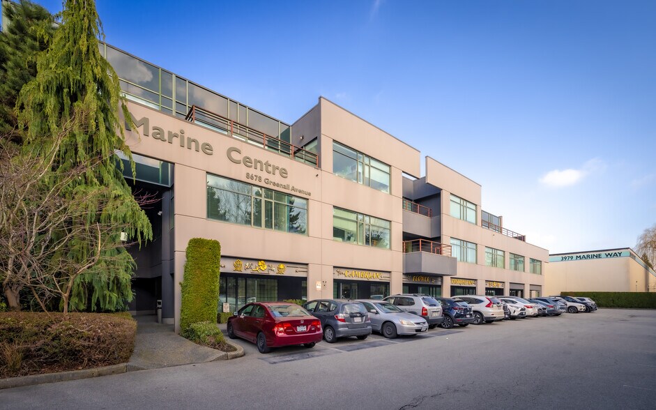 8678 Greenall Ave, Burnaby, BC à louer - Photo du bâtiment - Image 2 de 8