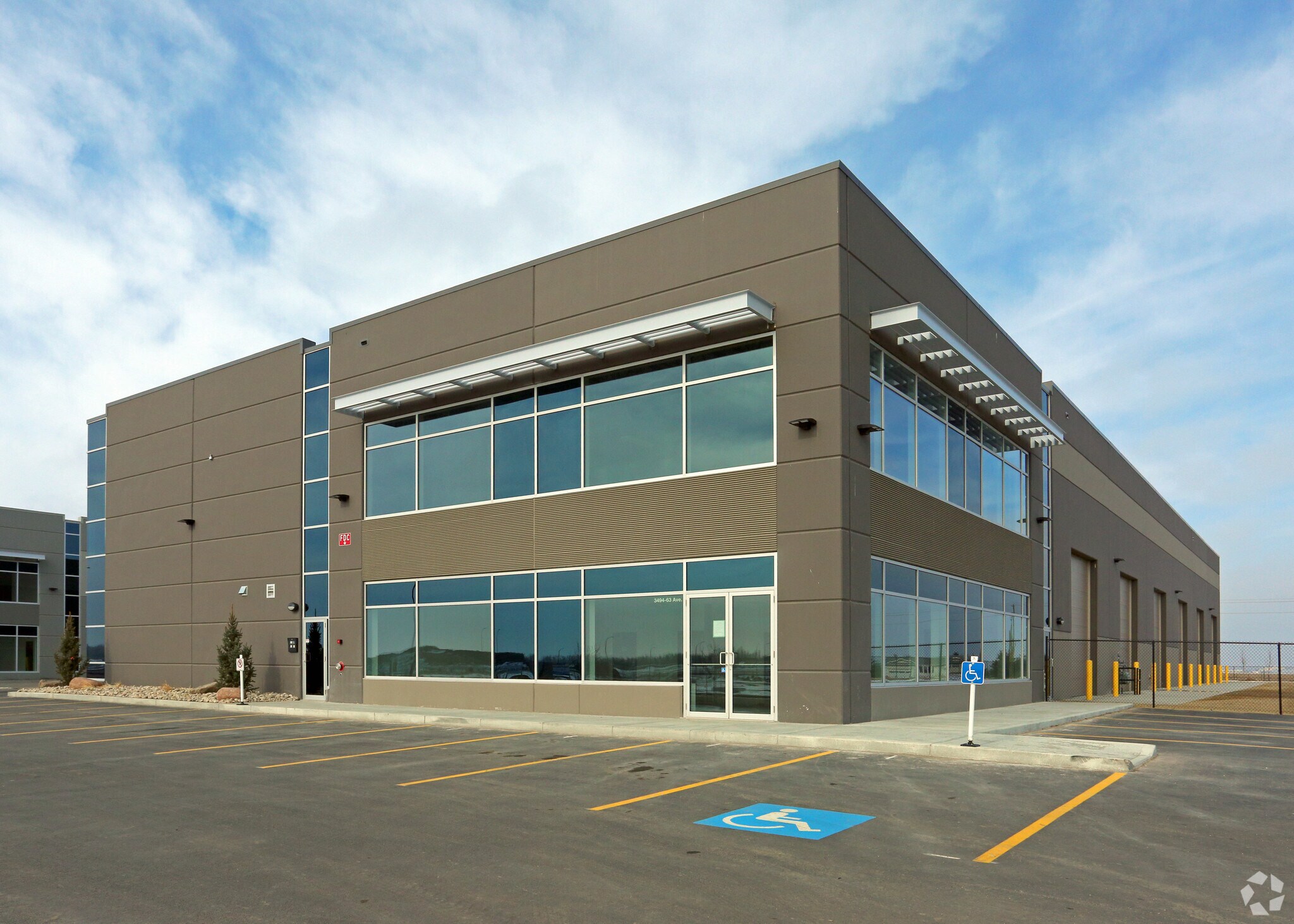 3494 63 Ave, Leduc, AB for sale Primary Photo- Image 1 of 1