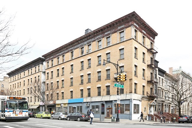 Plus de détails pour 1661-1669 Amsterdam Ave, New York, NY - Commerce de détail, Local d'activités à louer